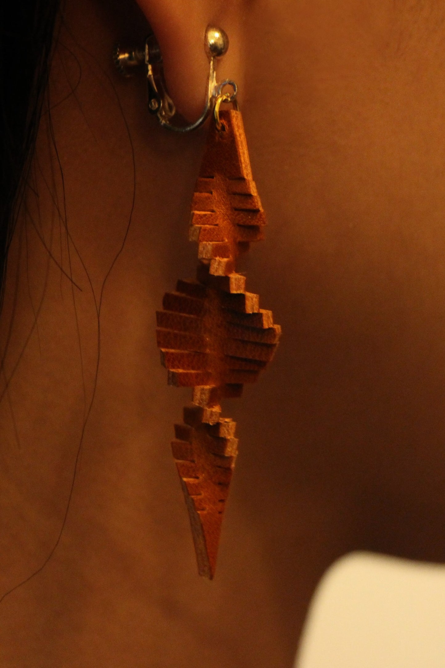 Free Shipping to US & Canada Handmade Leather Seashell Earrings | Made-to-order 2 weeks lead time to ship from Canada)
