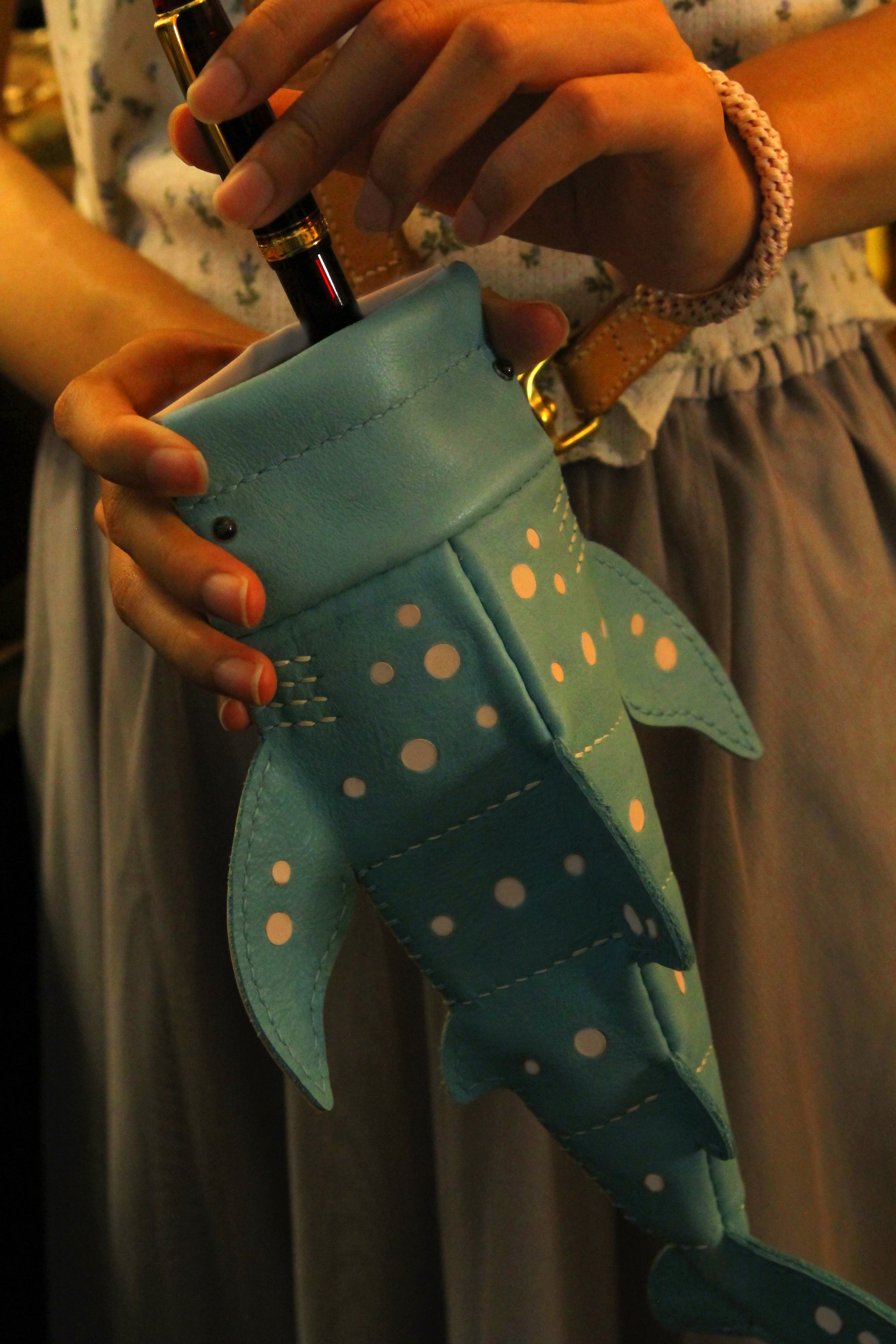 Whale Purse – pleased to meet