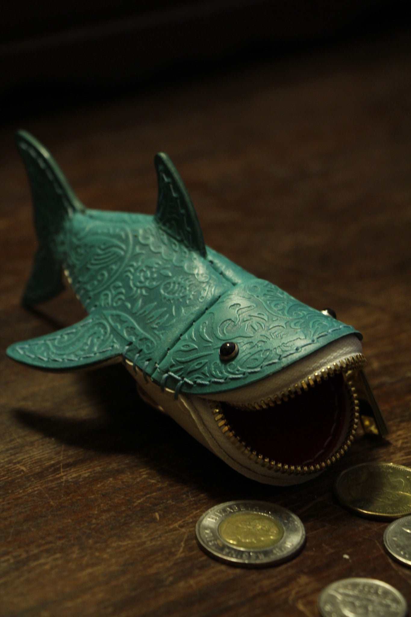 Front view of Embossed Shark leather coin purse